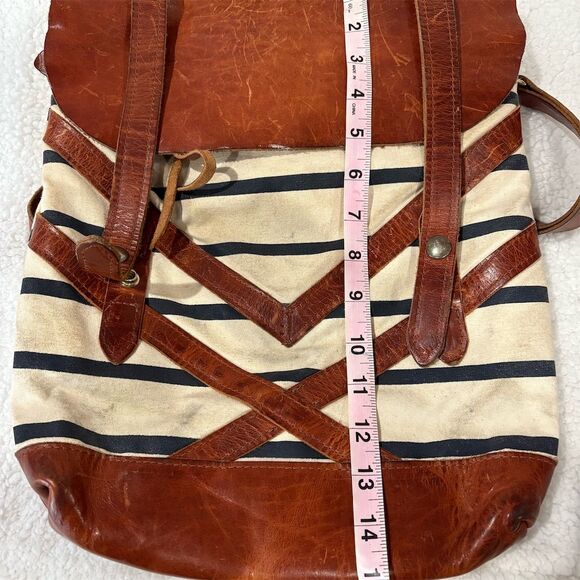Arc of a Diver Handbags - Arc of a Diver Women's Striped  Brown Cream Flap Closure Vintage Style
